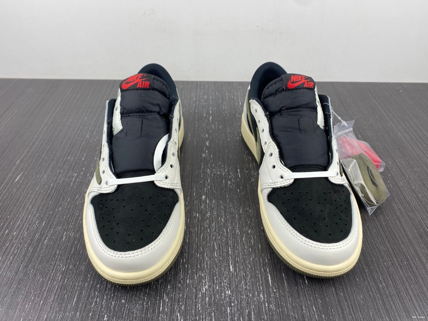 Travis DZ4137-106 Low Air 1 Olive Scott OG Jordan x 0421